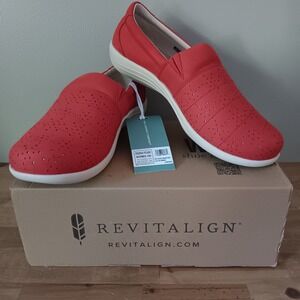Revitalign Ridgeway Picasso Women 12D Sienna New Perforated Slip On Loafers